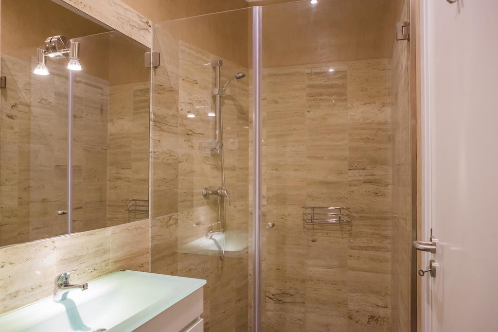 Rossio Suites Lisboa Rum bild